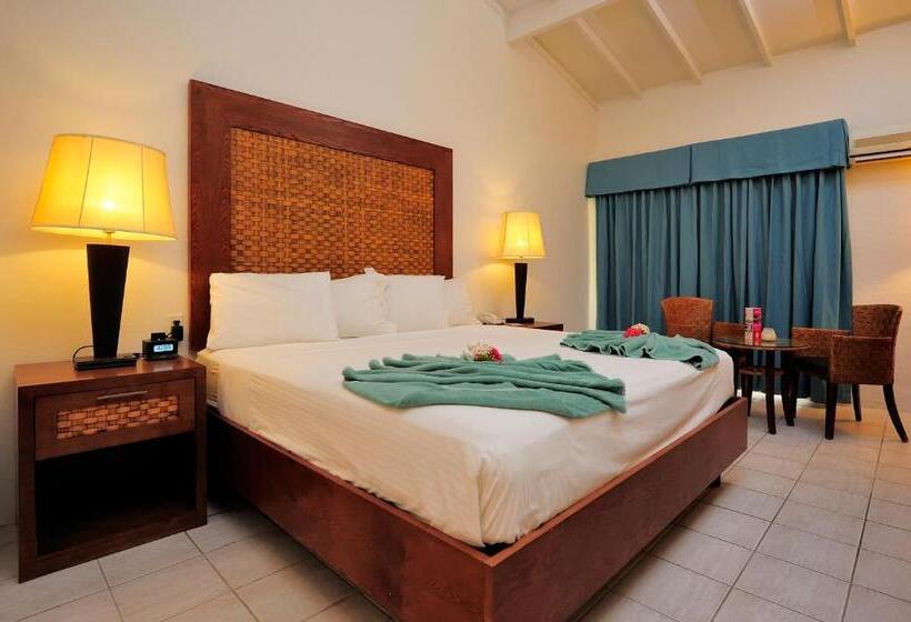 Divi Flamingo Beach Resort