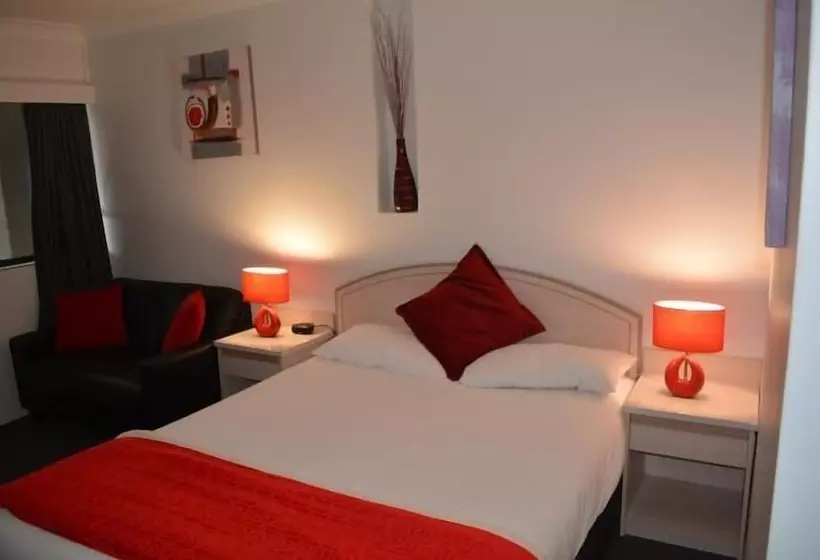 فندق Alabaster Motor Inn