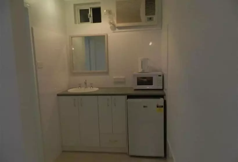 فندق Alabaster Motor Inn