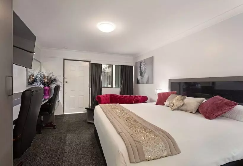 فندق Alabaster Motor Inn