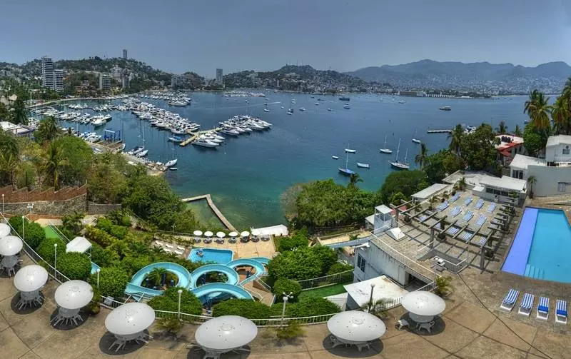 ホテル Alba Suites Acapulco