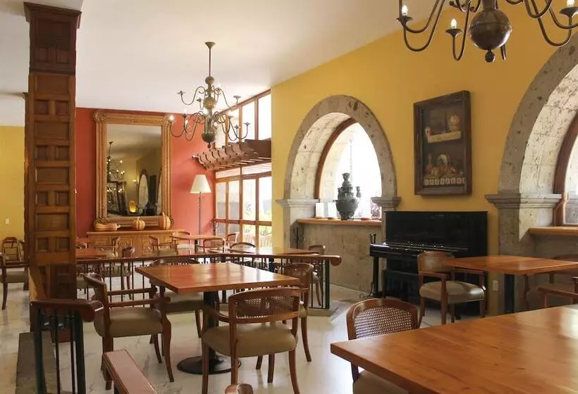 Отель De Mendoza