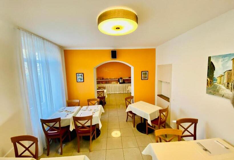 Otel Garni Dei Fiori