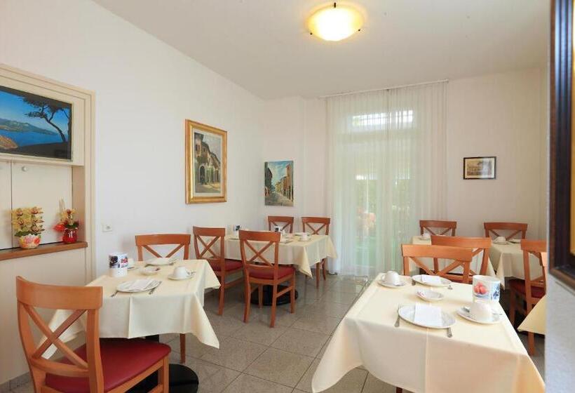 Otel Garni Dei Fiori