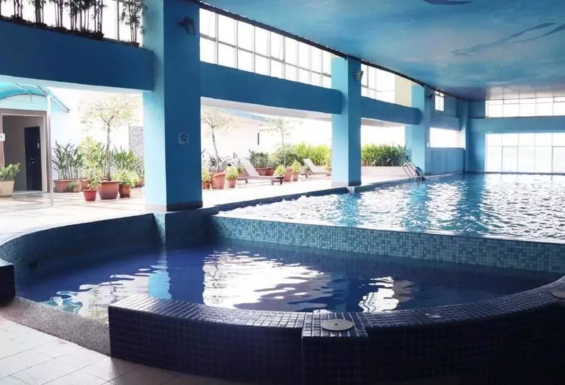 ホテル Grand Borneo
