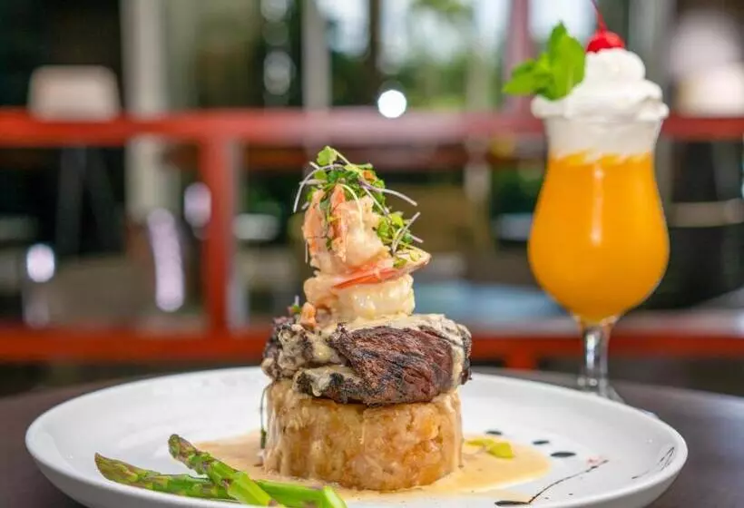 هتل Holiday Inn Mayaguez & Tropical Casino, An Ihg