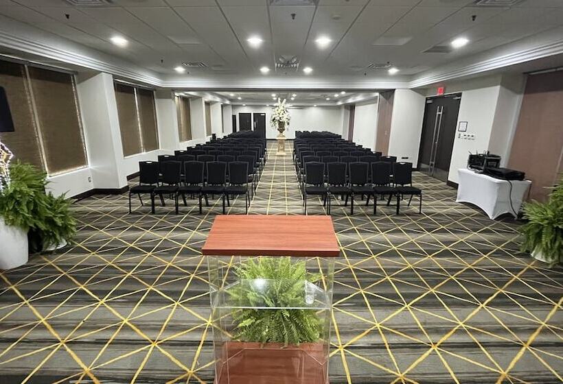 هتل Holiday Inn Mayaguez & Tropical Casino, An Ihg