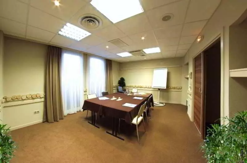 فندق Ibis Styles Strasbourg Nord Palais Des Congrès