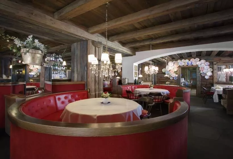 La Perla: The Leading Hotels Of The World