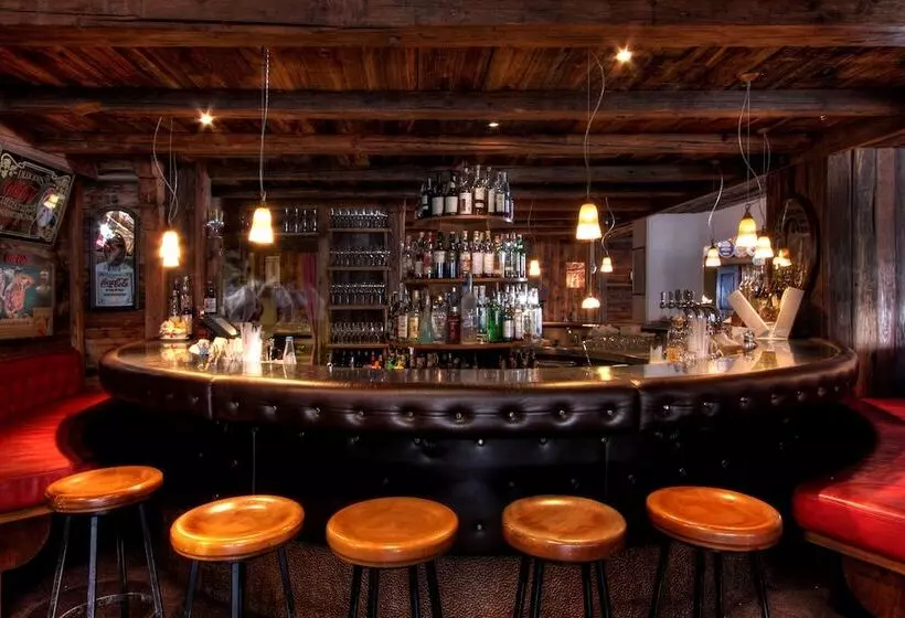 La Perla: The Leading Hotels Of The World