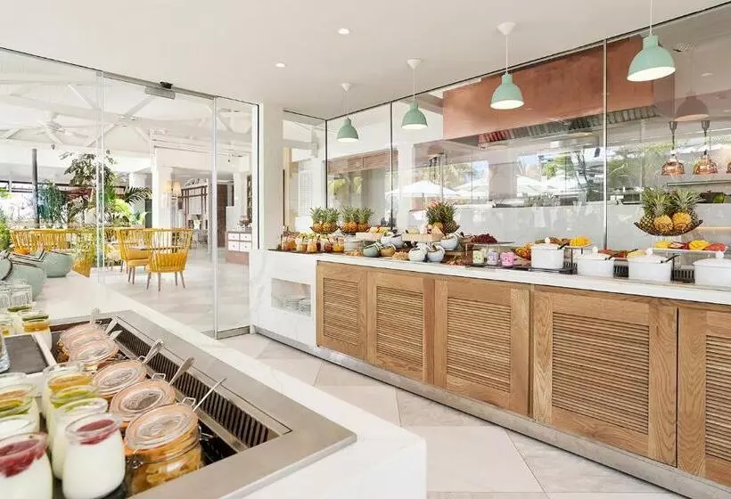 Hotel Paradise Cove Boutique