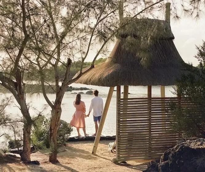 هتل Paradise Cove Boutique