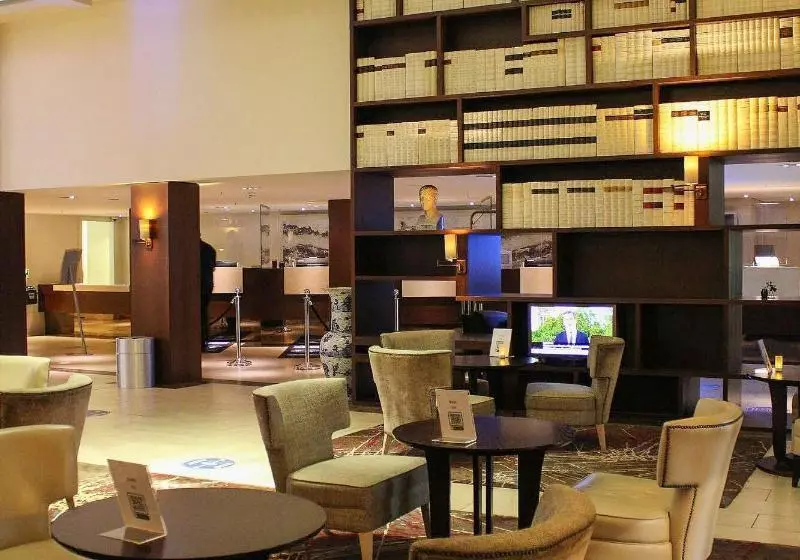 Отель Sheraton Heathrow