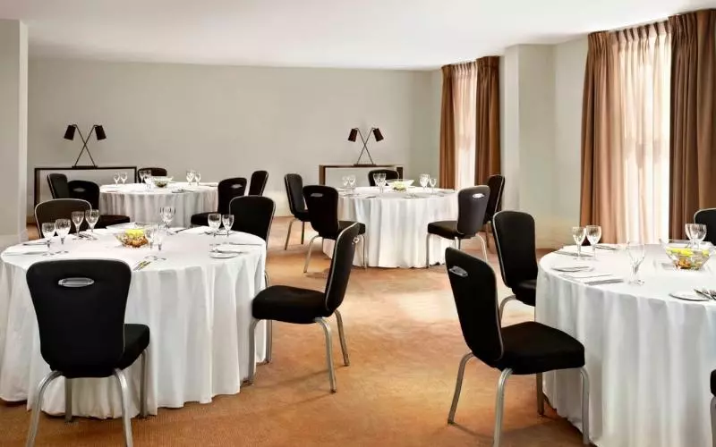 Отель Sheraton Heathrow