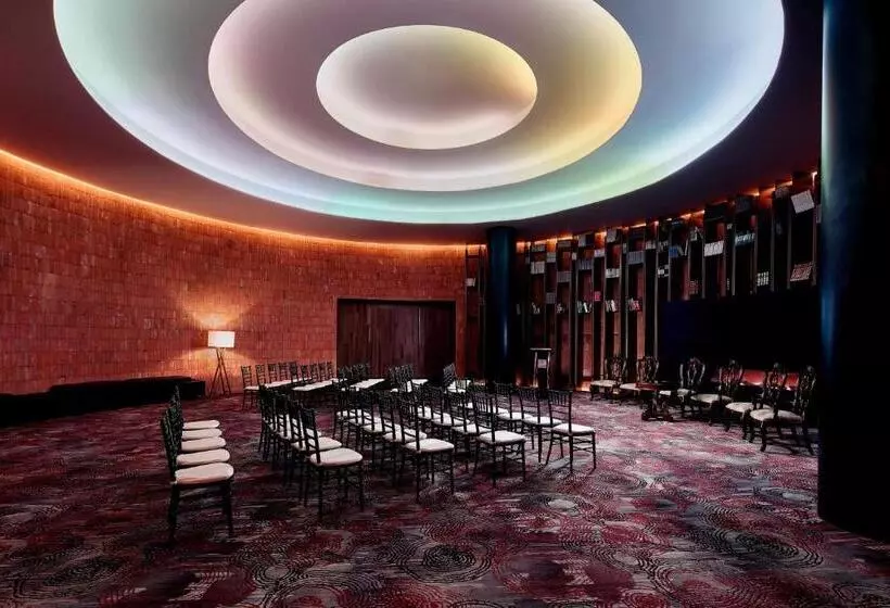 호텔 Wyndham Monterrey Ambassador Centro