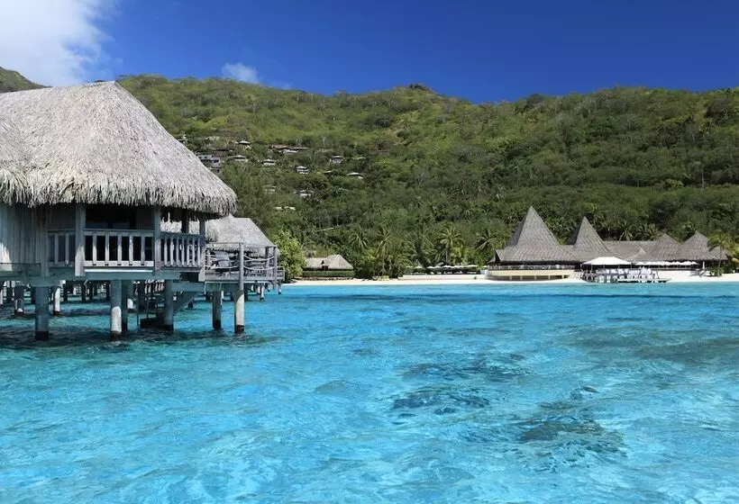هتل Sofitel Kia Ora Moorea Beach Resort