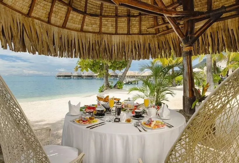 هتل Sofitel Kia Ora Moorea Beach Resort