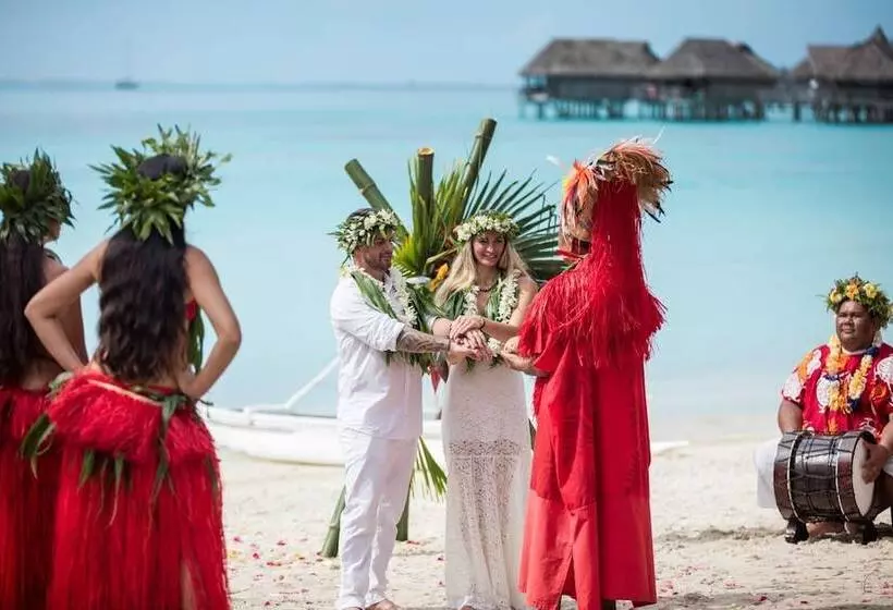 هتل Sofitel Kia Ora Moorea Beach Resort