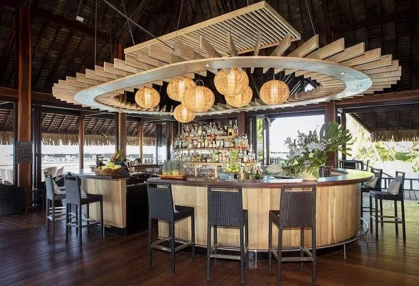 هتل Sofitel Kia Ora Moorea Beach Resort