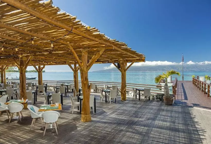 هتل Sofitel Kia Ora Moorea Beach Resort