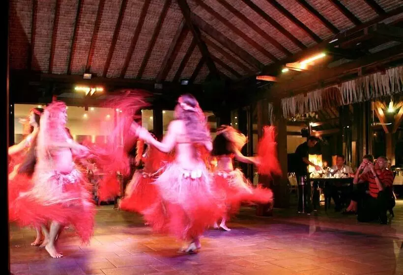 هتل Sofitel Kia Ora Moorea Beach Resort