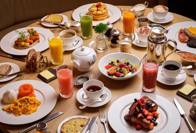 هتل The London Edition