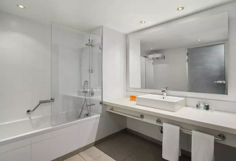 Sport Club By Isrotel Collection