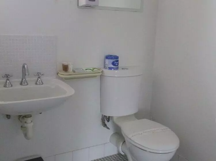 מוטל Cronulla Motor Inn