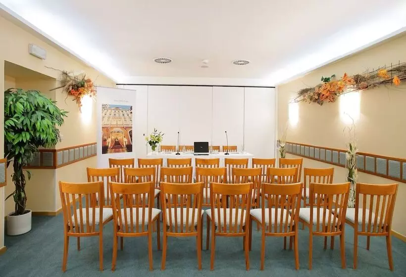 Adria Hotel Prague