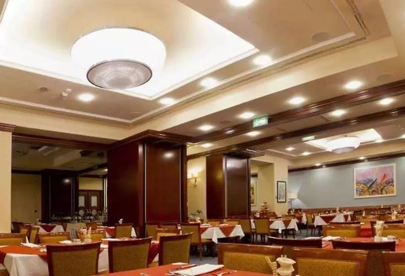 Best Western Premier Hotel Astoria