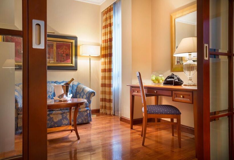 Best Western Premier Hotel Astoria