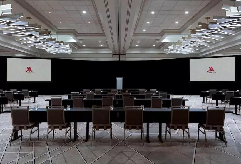 Szálloda Cleveland Marriott Downtown At Key Tower