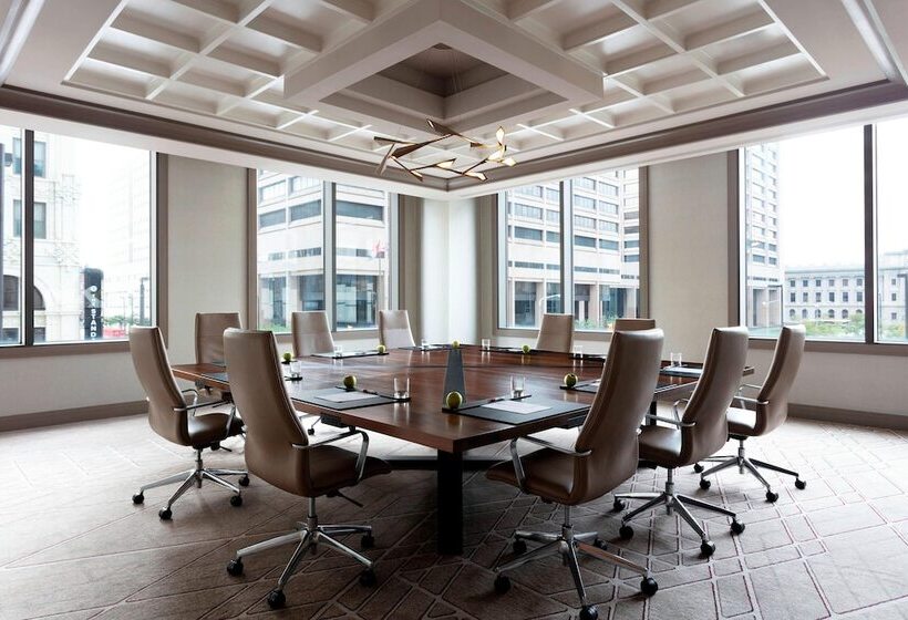 هتل Cleveland Marriott Downtown At Key Tower