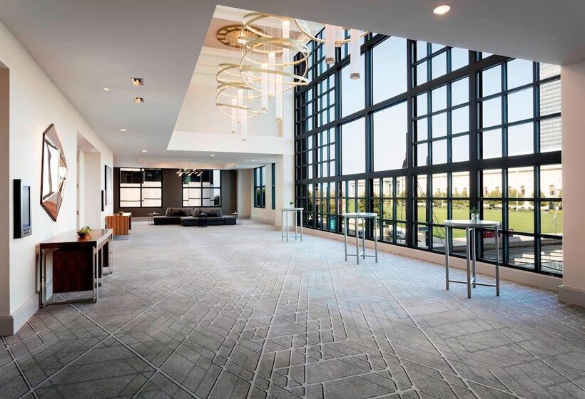 هتل Cleveland Marriott Downtown At Key Tower