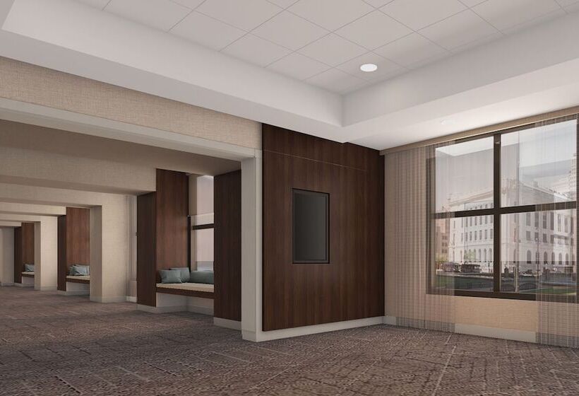 هتل Cleveland Marriott Downtown At Key Tower