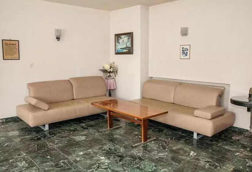 هتل Gasthof Roderich