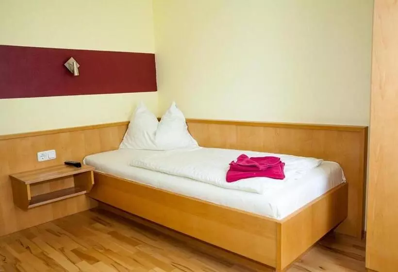 هتل Gasthof Roderich