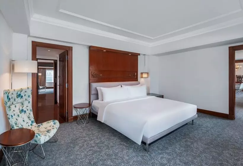 Hotelli Le Meridien Jakarta