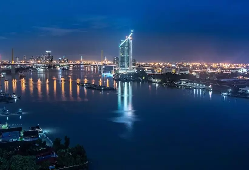 Montien Riverside Hotel Bangkok