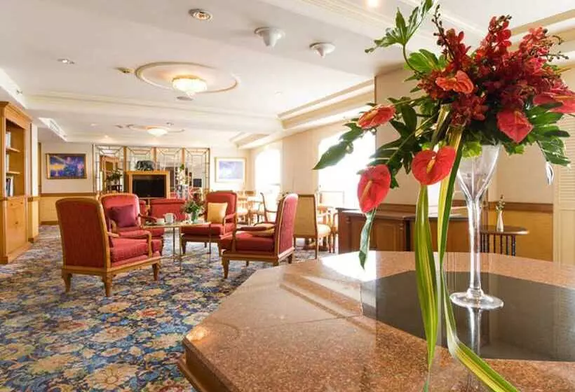 Montien Riverside Hotel Bangkok