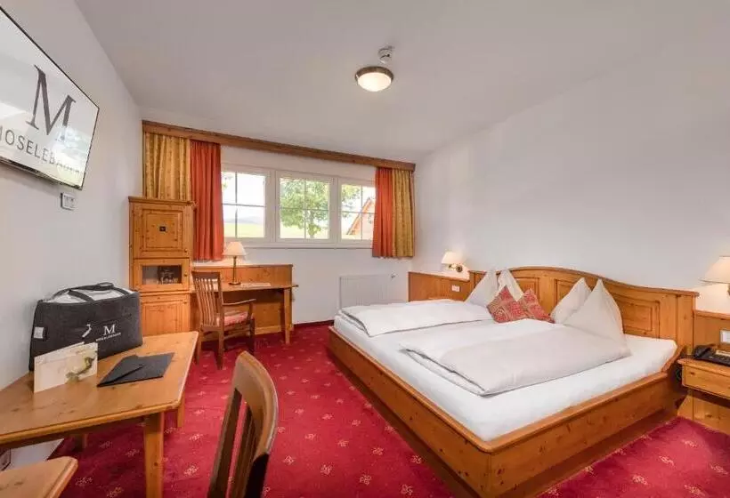 בית מלון כפרי Moselebauer
