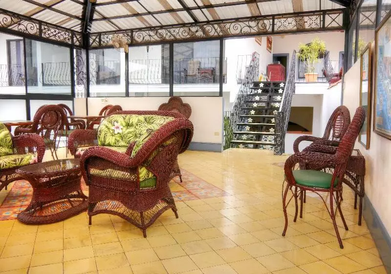 酒店 Santo Tomas / Historical Property