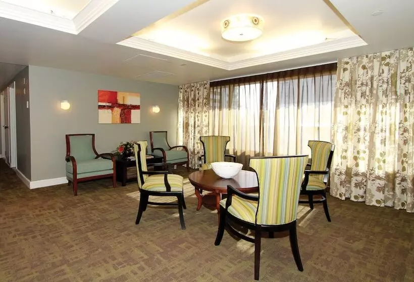 فندق Wyndham Vacation Resorts Royal Garden At Waikiki