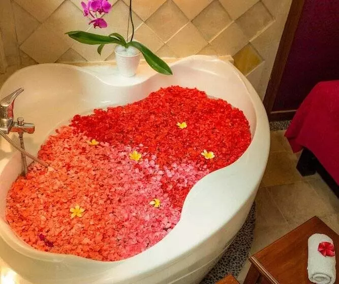 Risata Bali Resort & Spa