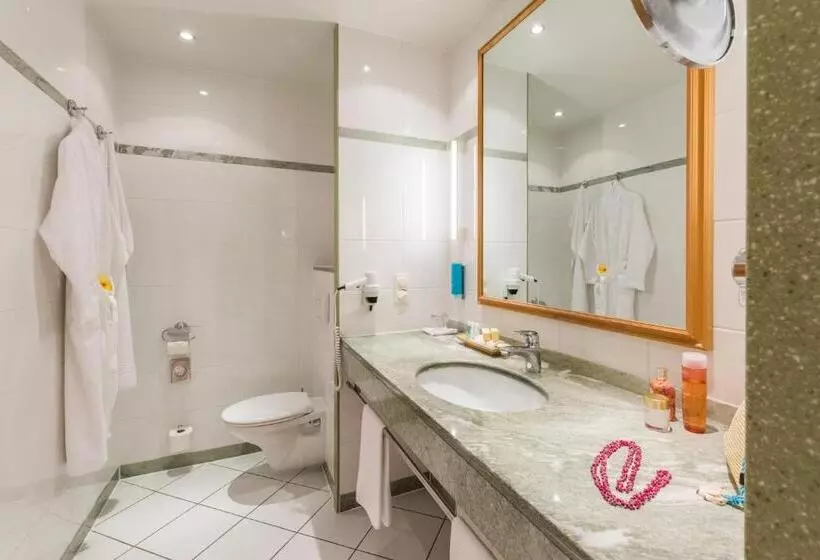 Strand Hotel Hübner