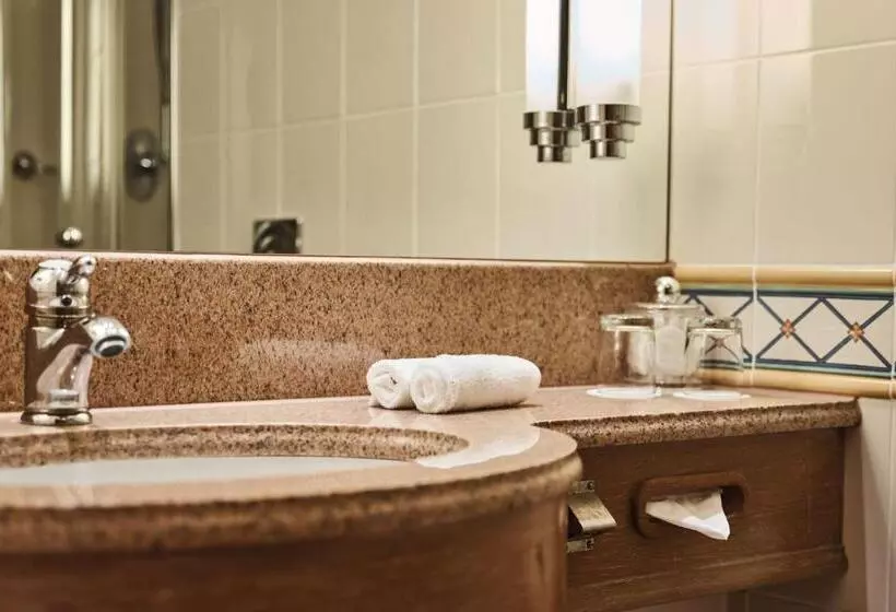 Aja Strandhotel Bansin