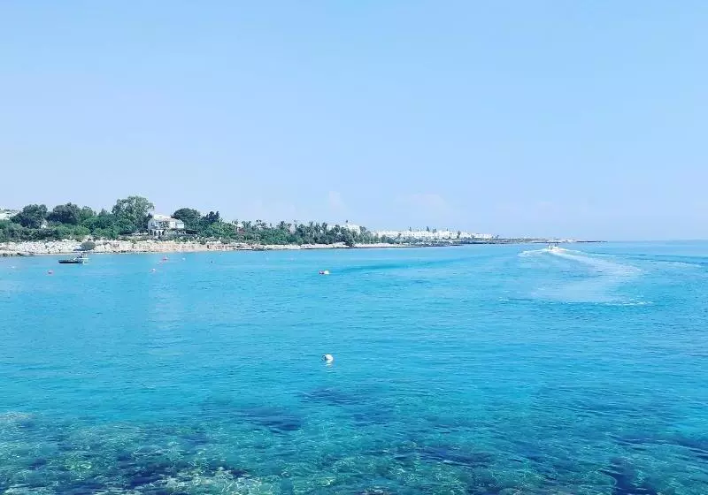 Hotelli Adelais Bay