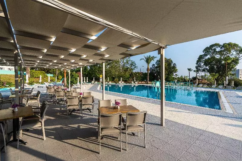 Hotelli Adelais Bay
