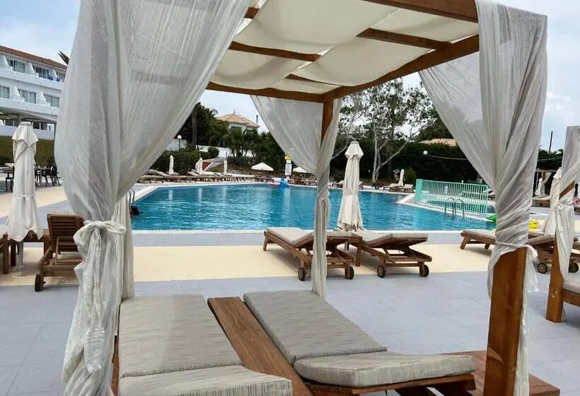 Hotelli Adelais Bay