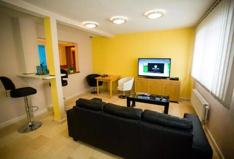 בית מלון כפרי Bystrina